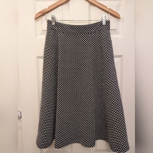 Banana Republic Skirt black with white polka dots flare Aline  size 4